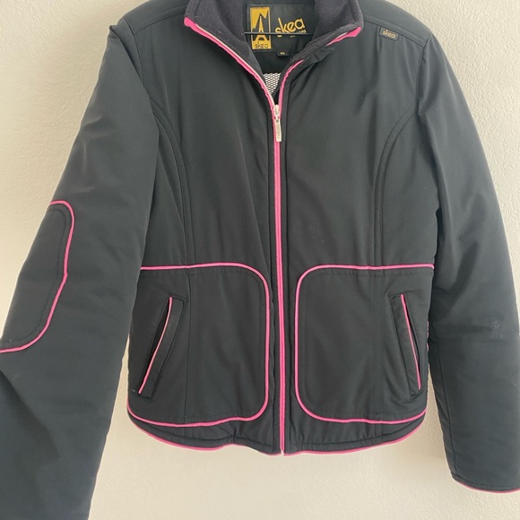 Skea Paris Vail Black Ski Coat - Picture 4 of 10